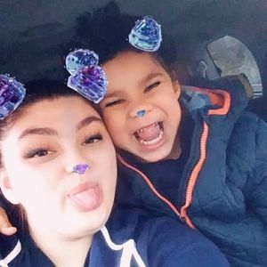 Meet your Posher, Renee